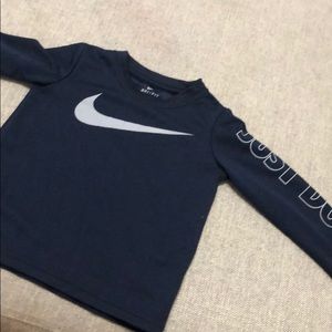 Long sleeve nike